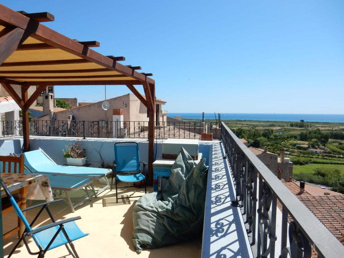 B&B Eleonora D'Arborea, Centro Storico Posada  Luaran gambar