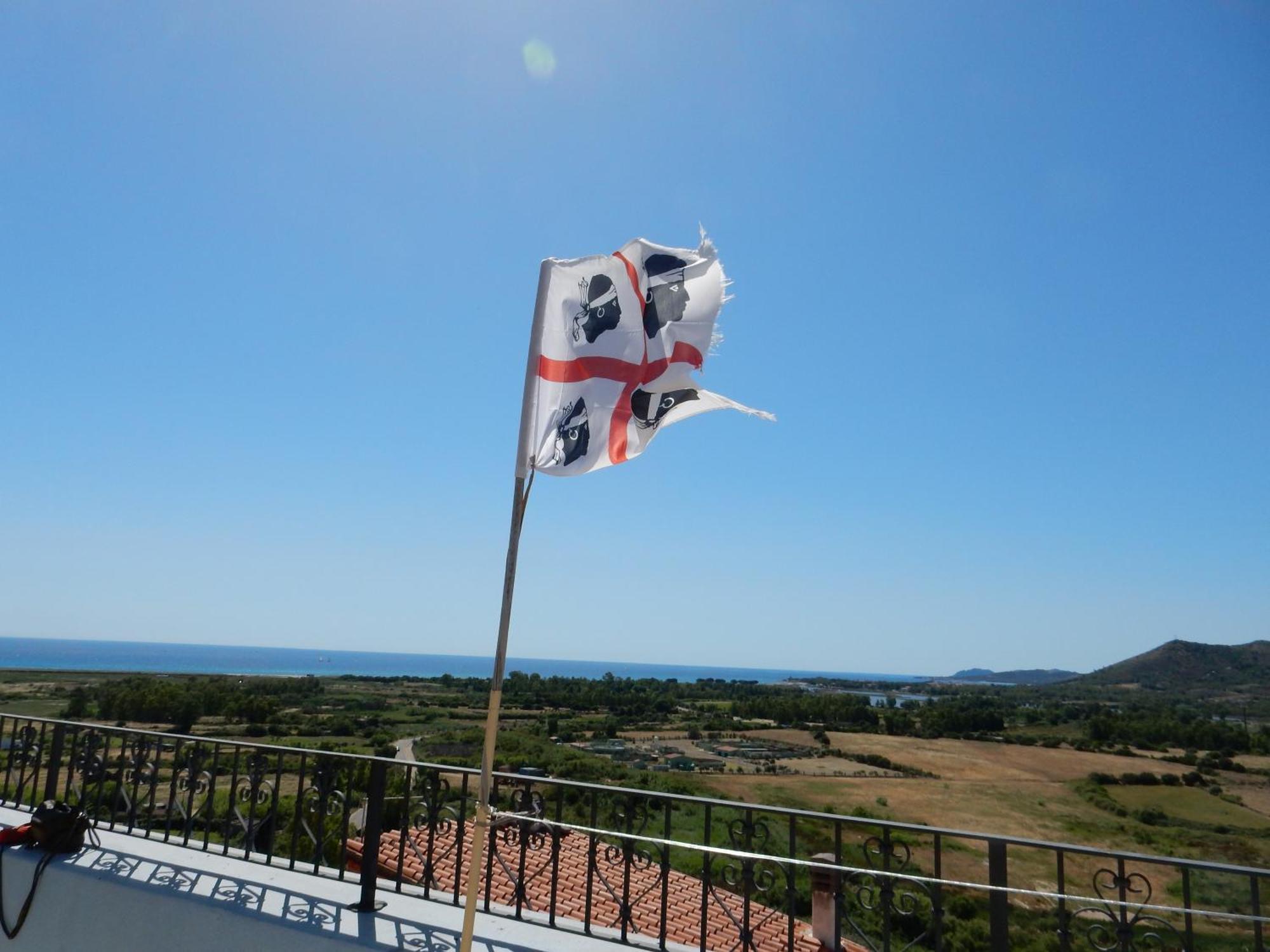 B&B Eleonora D'Arborea, Centro Storico Posada  Luaran gambar