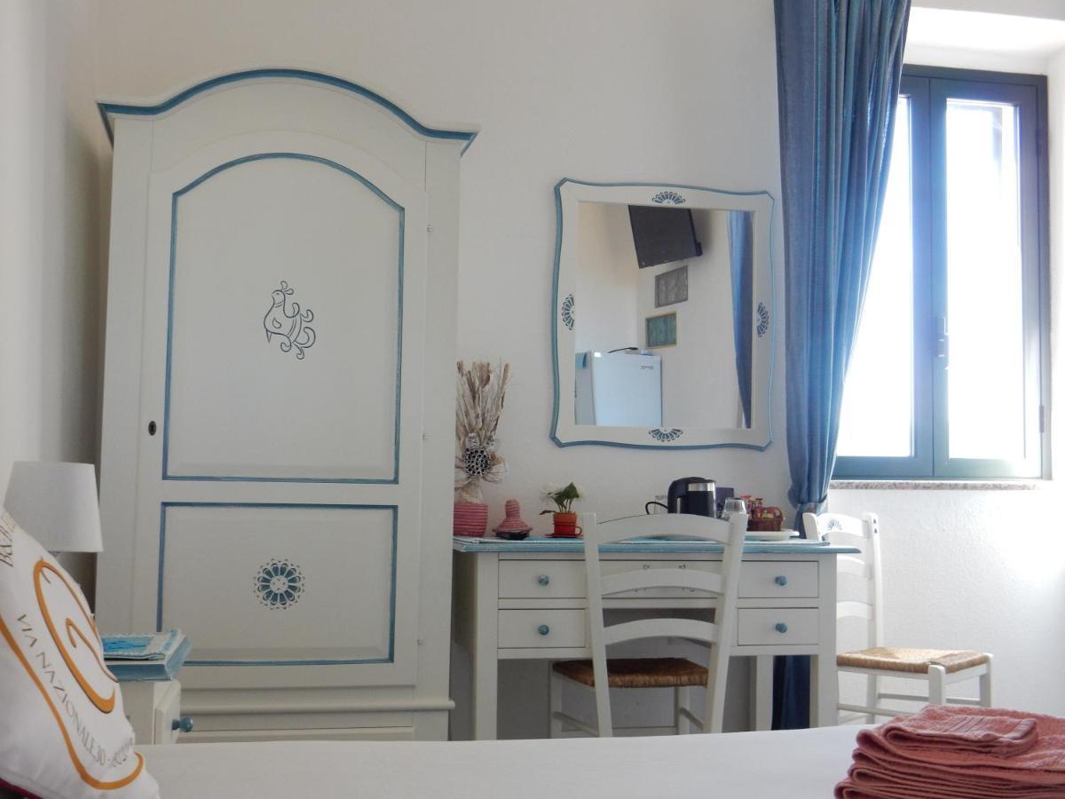 B&B Eleonora D'Arborea, Centro Storico Posada  Luaran gambar